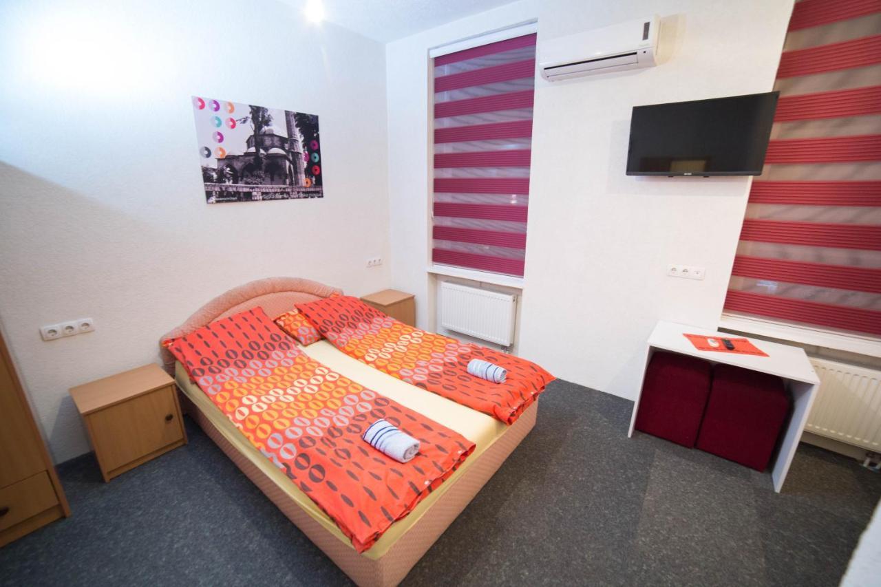 Residence Inn Orijent SJJ Buitenkant foto